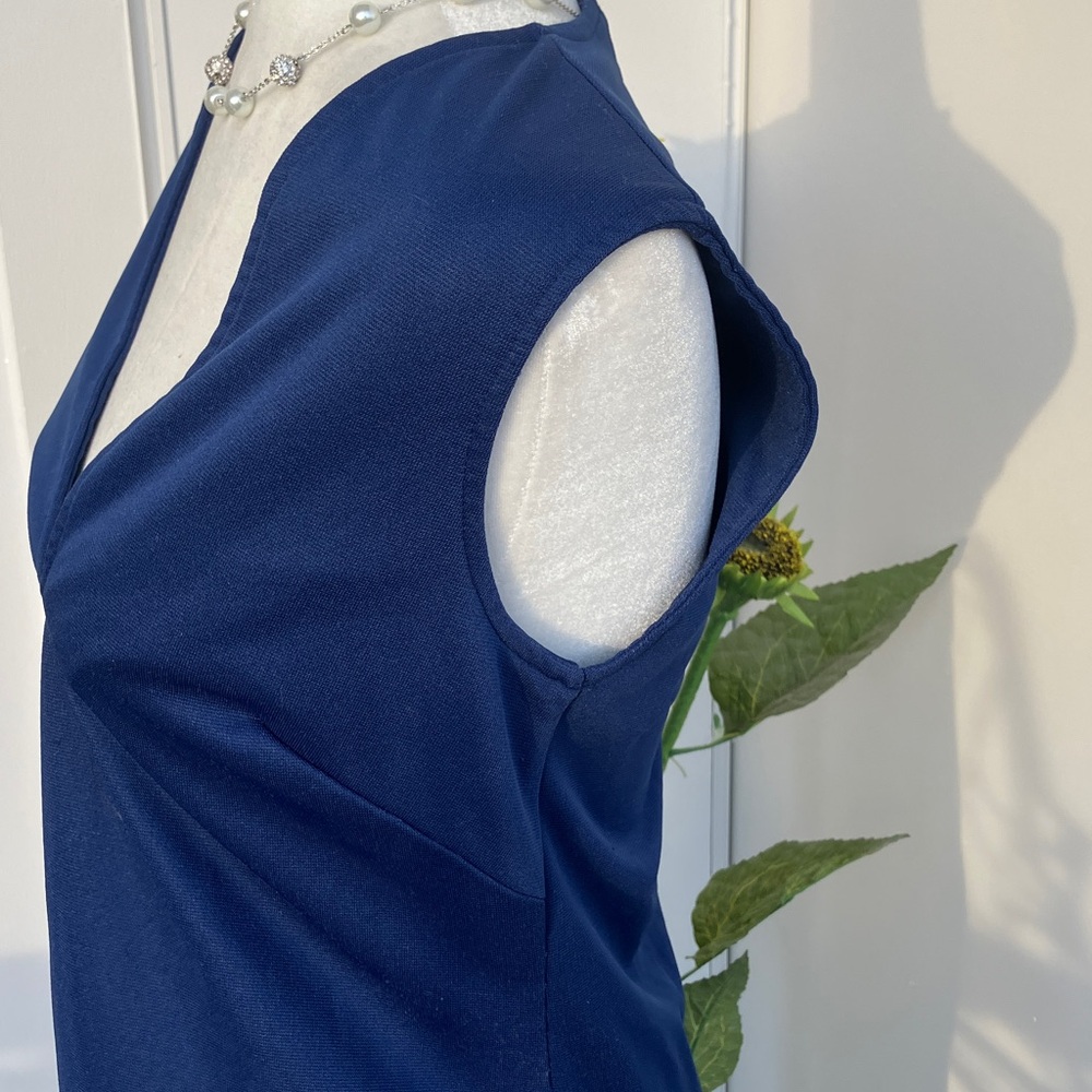 Vintage 60s 70s Mod Solid Navy Sleek Basic Minima… - image 4